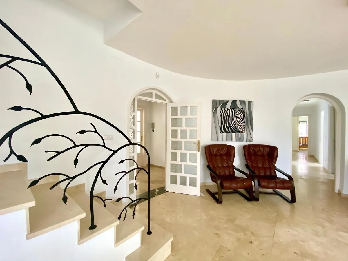Villa Grande Y Espectacular En Miami Playa Spain